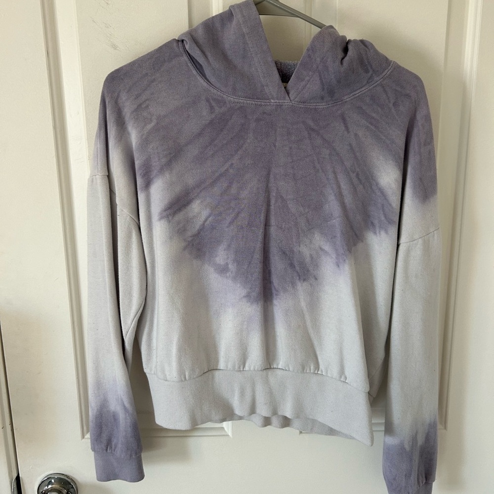 Purple & white tie dye sweatshirt
